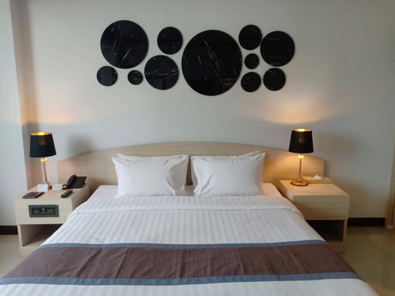 בנגקוק The Maruay Garden Hotel מראה חיצוני תמונה