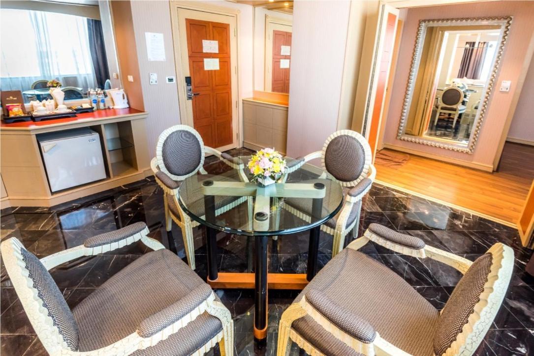 בנגקוק The Maruay Garden Hotel מראה חיצוני תמונה